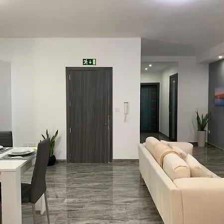 Spacious And Charming Apartment In Mgarr - 1 L-Imgarr Buitenkant foto